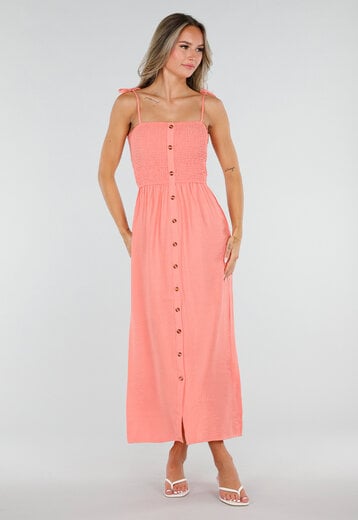 NEW220726 Zalmroze Maxi Jurk met Smock en Strikbandjes