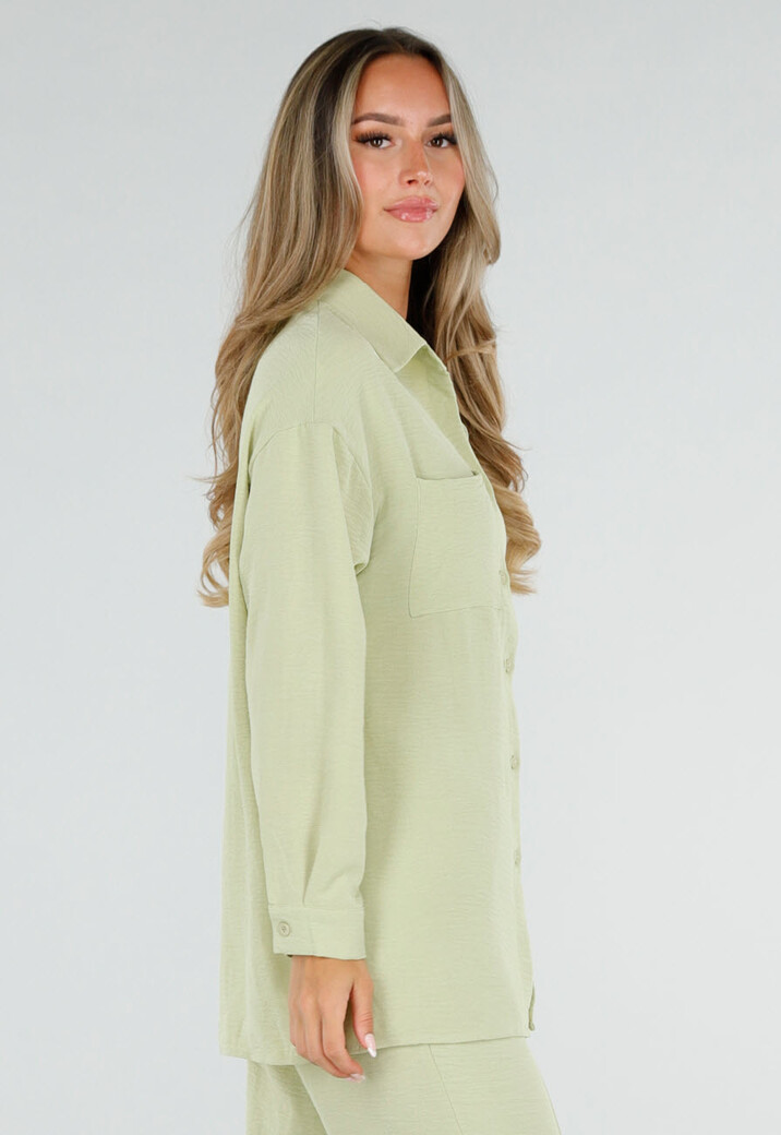 Pistache Blouse met Kraag, Knoopsluiting en Lange Mouwen
