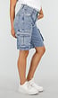 Blauwe Denim Cargo Bermuda Short met Ruwe Zoom
