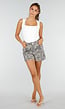Beige Bruine Leopard Print Shorts met Rechte Pijpen