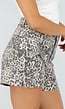 Beige Bruine Leopard Print Shorts met Rechte Pijpen