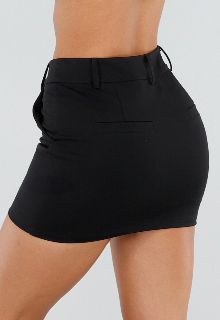 Zwarte Skort met Stretch en Steekzakken