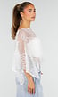 Witte Kanten Crop Top met Wijde Mouwen en Bloemenpatroon