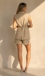 Beige Mouwloze Blazer Set met Nette Shorts en Riem