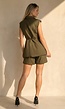 Mosgroene Matchende Set met Gilet, Short en Smal Riempje