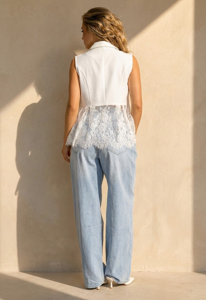 Wit Mouwloos Gilet met Kanten Details