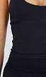 Zwarte Sportset met Halter Top, Flared Legging en Uitneembare Pads