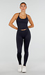 Zwarte Sportset met Halter Top, Legging, Uitneembare Pads en Scrunchdetail
