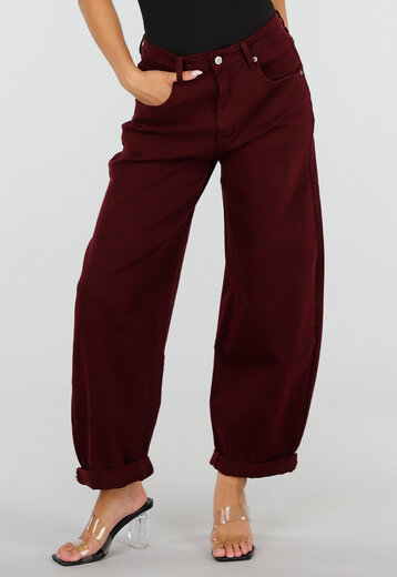 Bordeaux Barrel Jeans