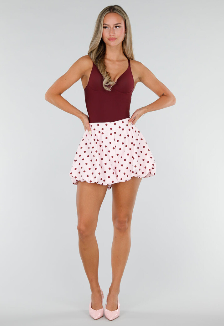 Roze Ballon Short met Bordeaux Stippen en Bubble Hem
