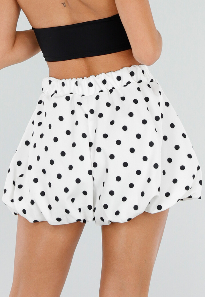 Witte Ballon Short met Zwarte Stippen en Bubble Hem