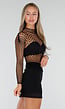 Zwarte Stretch Fishnet Top met Lange Mouwen en Grote Netstructuur
