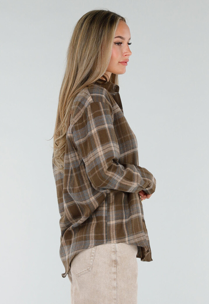 Bruine Geruite Blouse met Lange Mouwen en Iconic Club Tekst