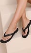 Zwarte Platte Teenslippers met Brede Band en Lage Zool