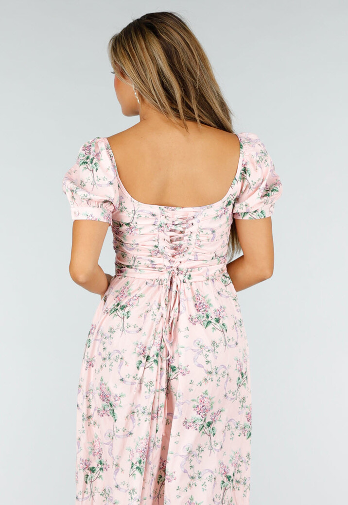 Roze Midi Jurk met Bloemenprint, Pofmouwen en Veterdetail