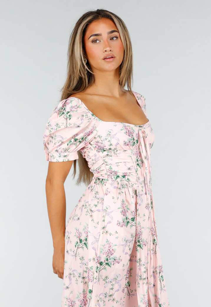 Roze Midi Jurk met Bloemenprint, Pofmouwen en Veterdetail