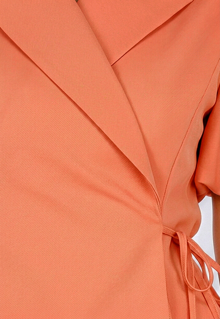 Coral Blazer met Reverskraag en Korte Pofmouwen