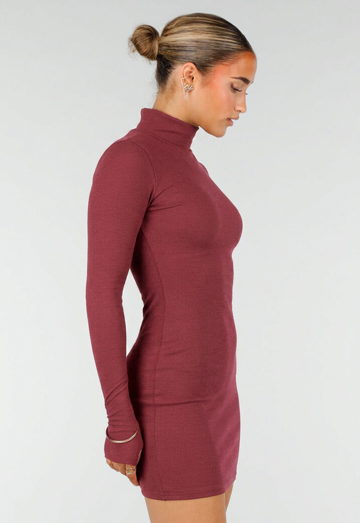 Bordeaux Rib Midi Jurk met Col en Lange Mouwen