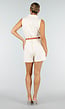 Beige Mouwloze Playsuit met V-Hals, Kraag en Bruine Riem