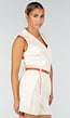 Beige Mouwloze Playsuit met V-Hals, Kraag en Bruine Riem
