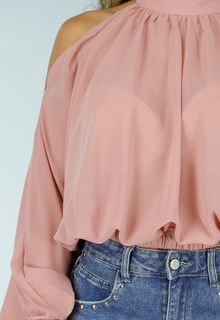 Roze Cold Shoulder Crop Top met Col en Lange Ballonmouwen