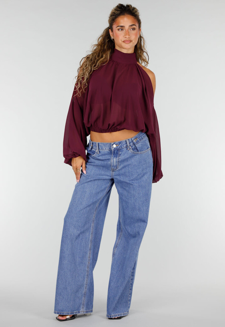 Plum  Cold Shoulder Crop Top met Col en Lange Ballonmouwen