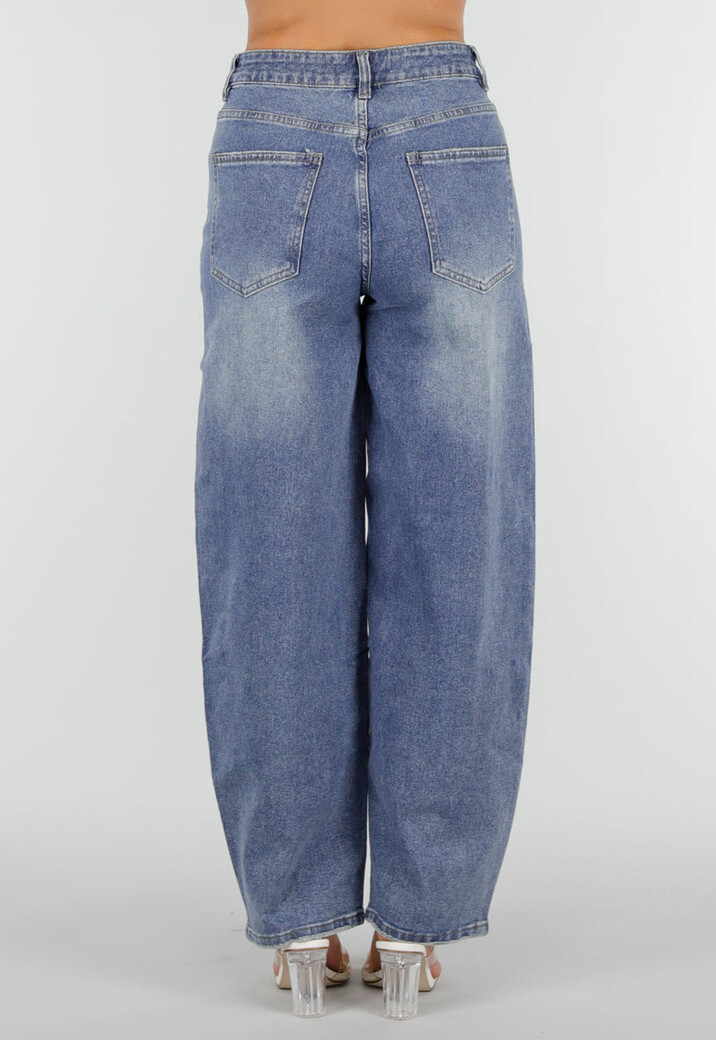 Blauwe Barrel Jeans met Stud Details Langs de Broekspijpen