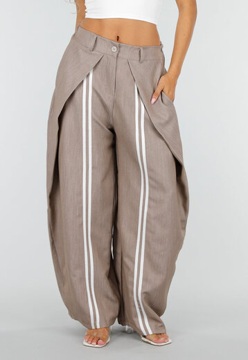 Taupe Wijde Baloon Pantalon met Witte Strepen