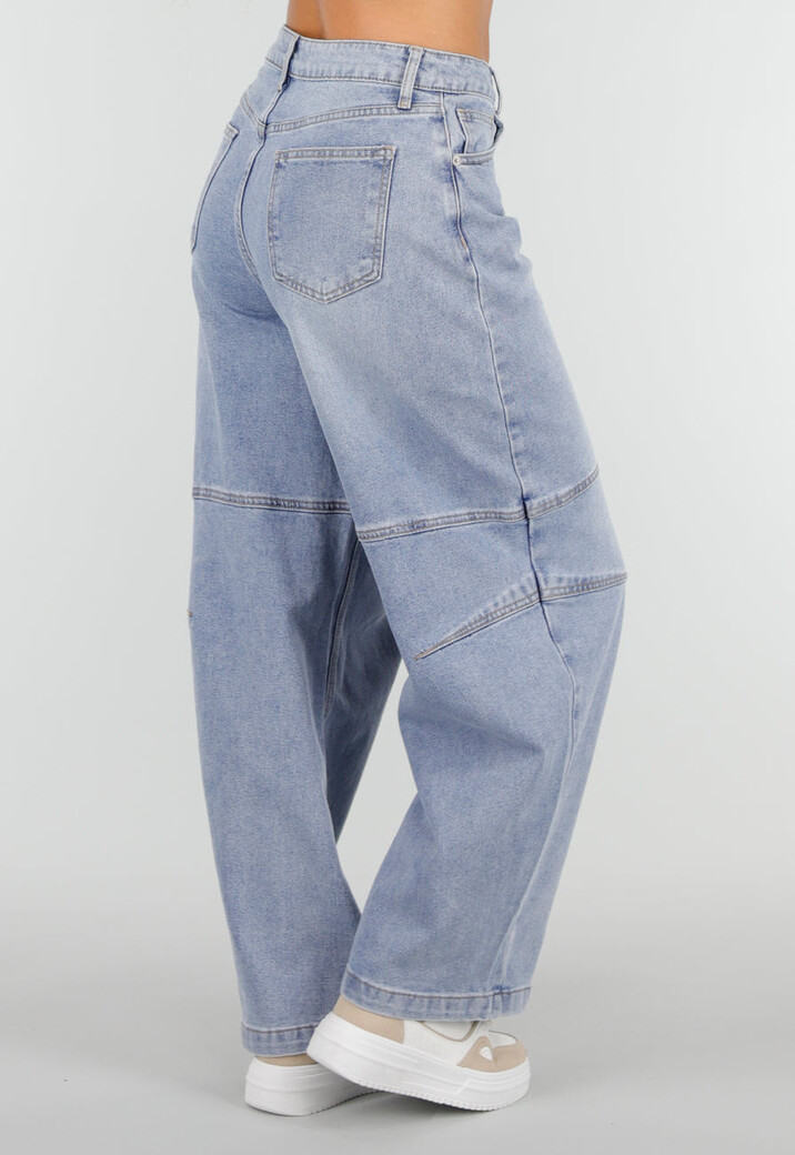 Lichtblauwe Barrel Jeans met Siernaden en Lange Pijpen