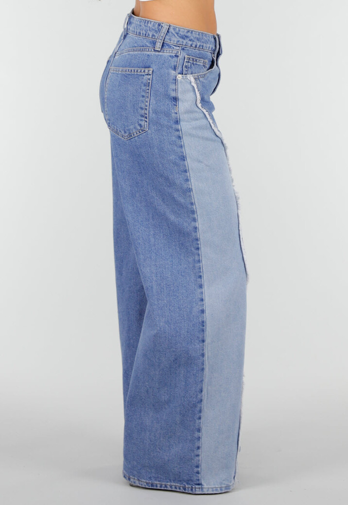 Blauwe Wide Leg Jeans met Lichte Contrastpanelen en Rafelnaden
