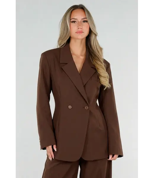 Chocolate Chic Look