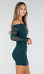 Groene Glitter Mesh Off Shoulder Mini Jurk met Lange Mouwen