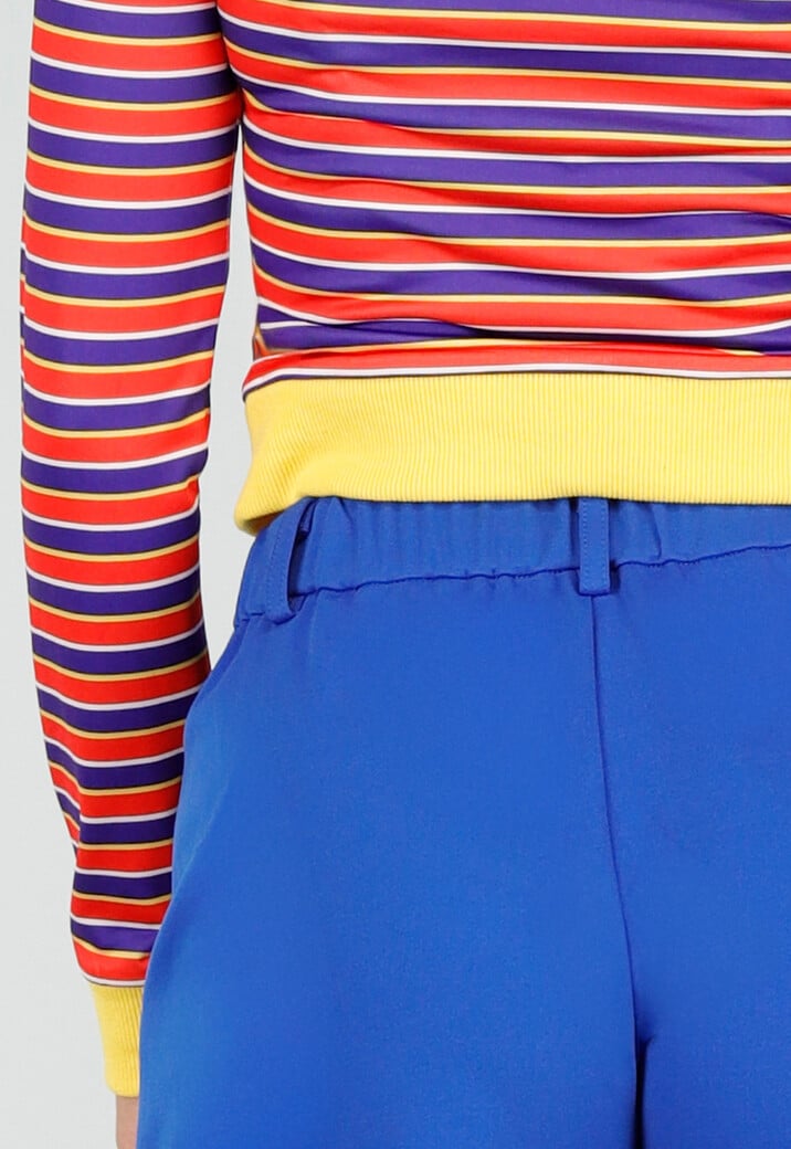 Ernie Kostuum met Gestreept Shirt Blauw Broekje Oranje Muts en Sokken