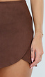 Bruine Suèdelook Skort met Hoge Taille en Ronde Overslag