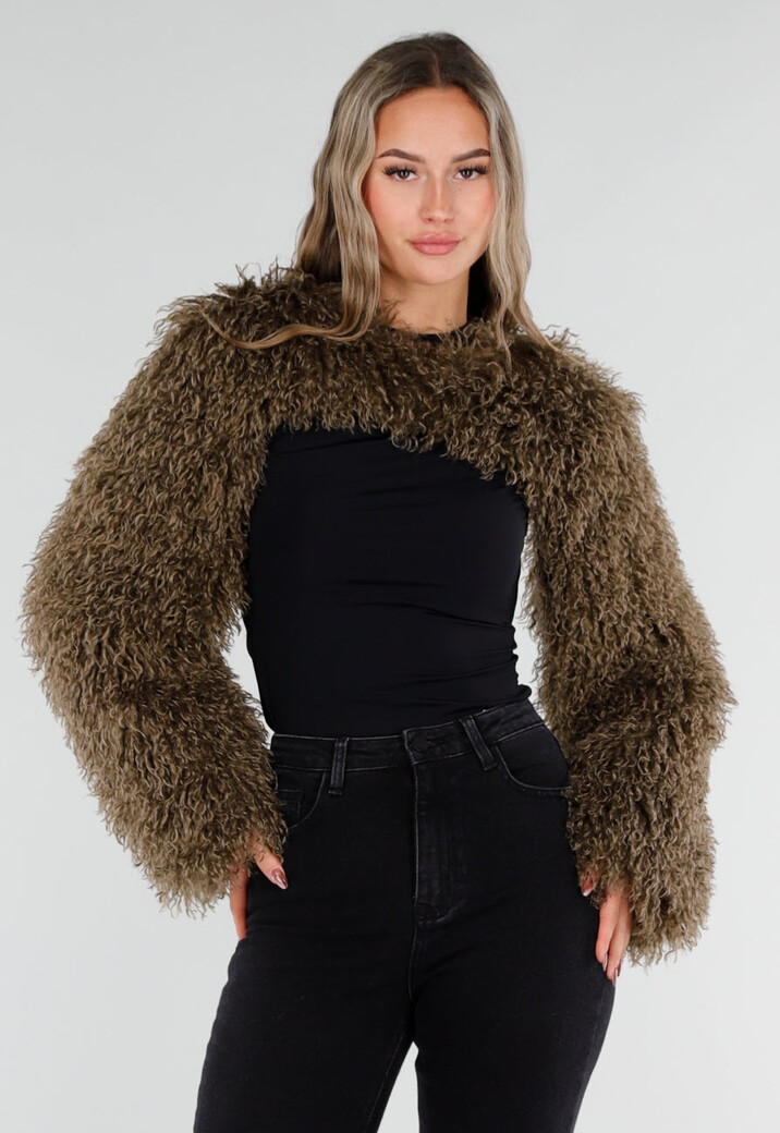 Bruine Faux Fur Bolero met Lange Wijde Mouwen en Krullende Vacht