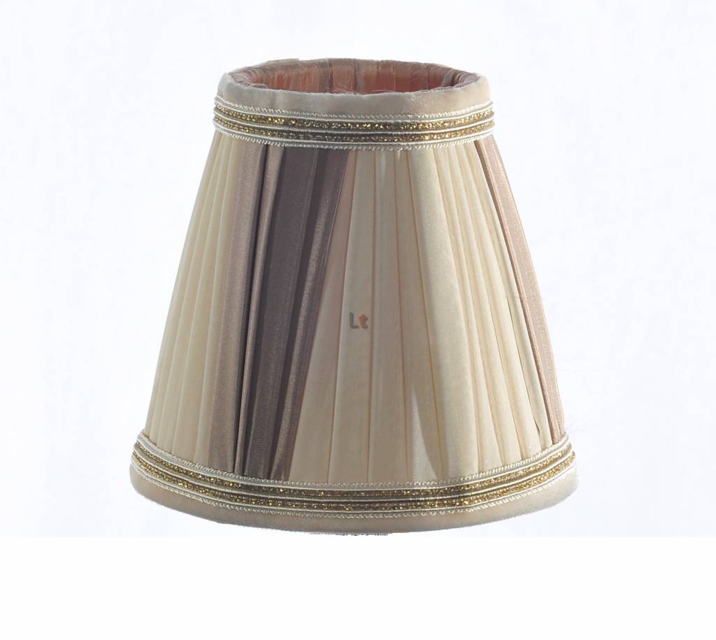 Klemkapje Klassiek Plooikap Punt Beige 11cm Klemkapje Klassiek Plooikap Punt Beige 11cm