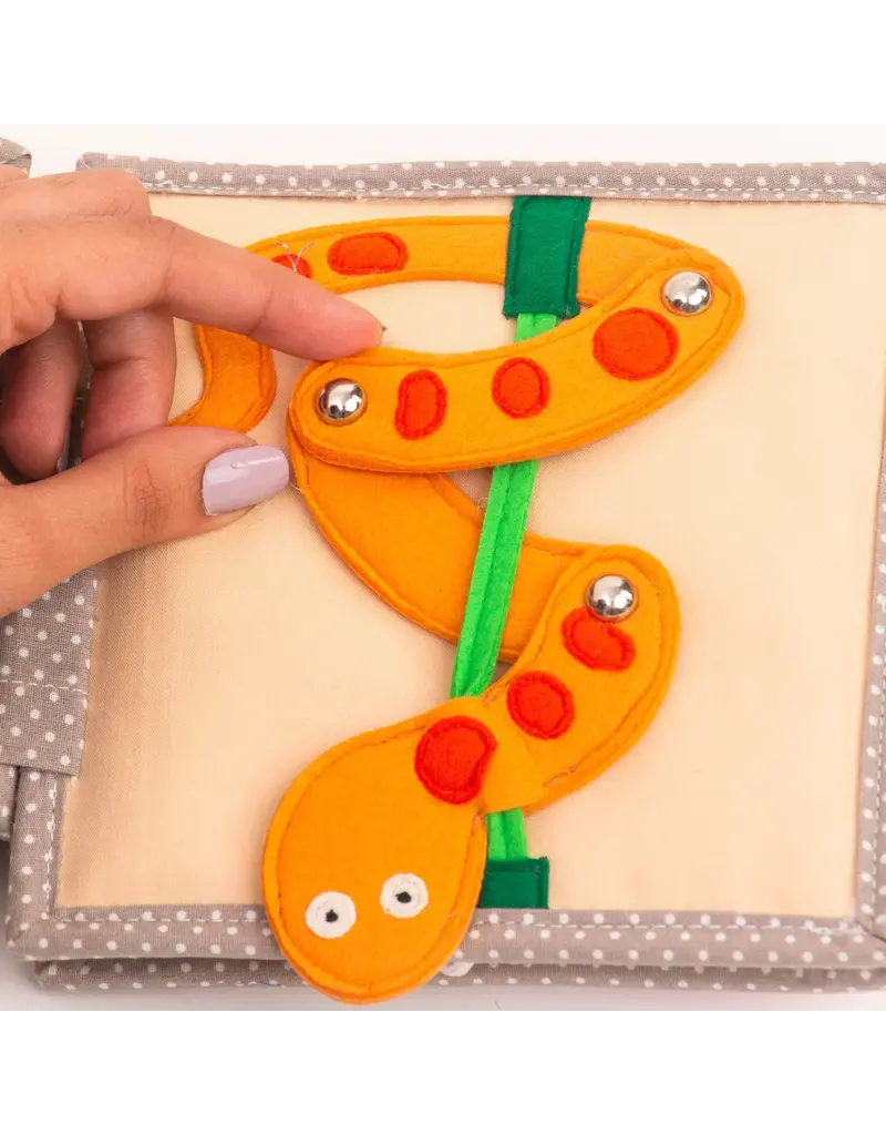 Jolly Design Mini Quiet book Peek a boo  - Kiekeboe, vanaf 6 maanden