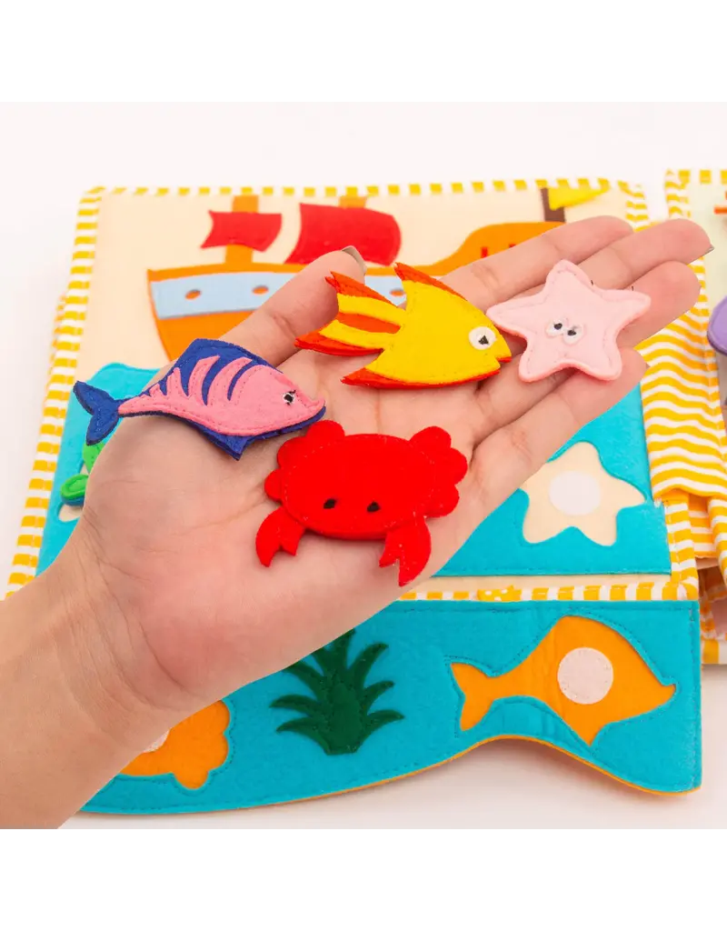 Jolly Design Jolly Designs Quiet Book Globetrotter