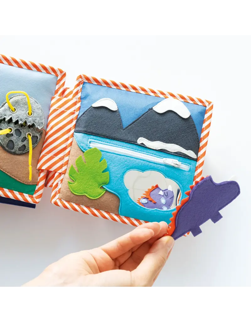 Jolly Designs Mini Quiet Book Dinovriendjes — vanaf 18 maanden