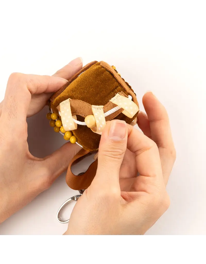 Jolly Design Jolly Designs Fidget Yelli — The Cheerful One