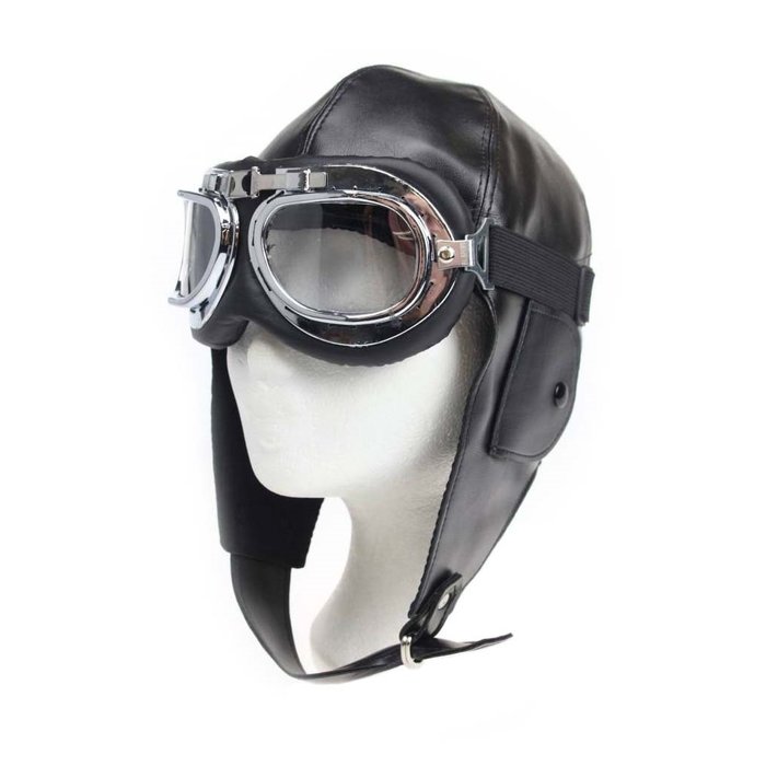 Schwarze Pilotenmütze mit Fliegerbrille