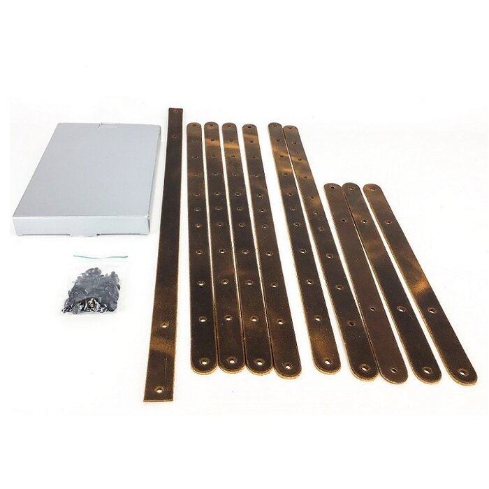 Flesjesdrager van bruin leer