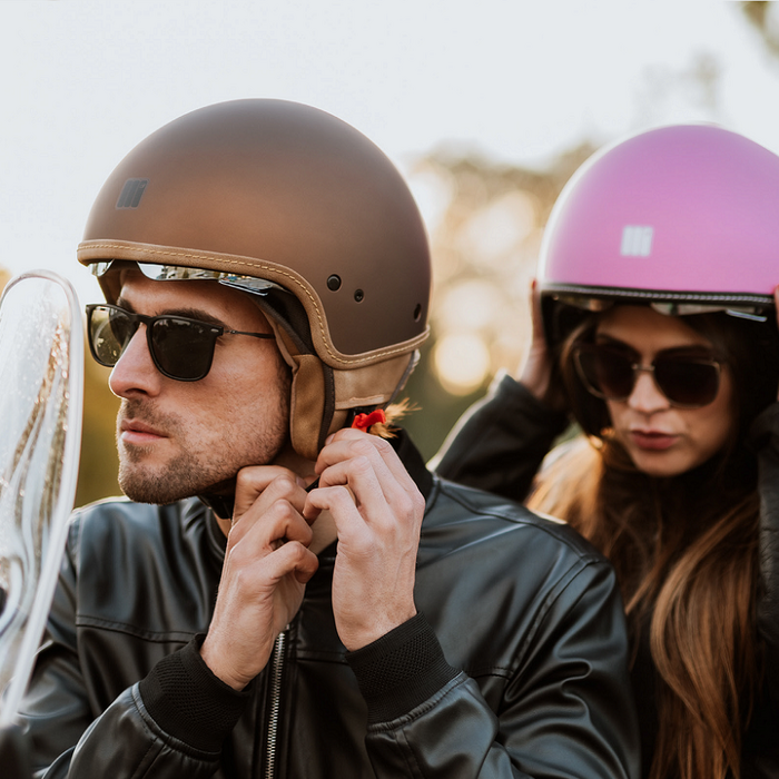 Motocubo beetle jethelm met vizier | mat brons