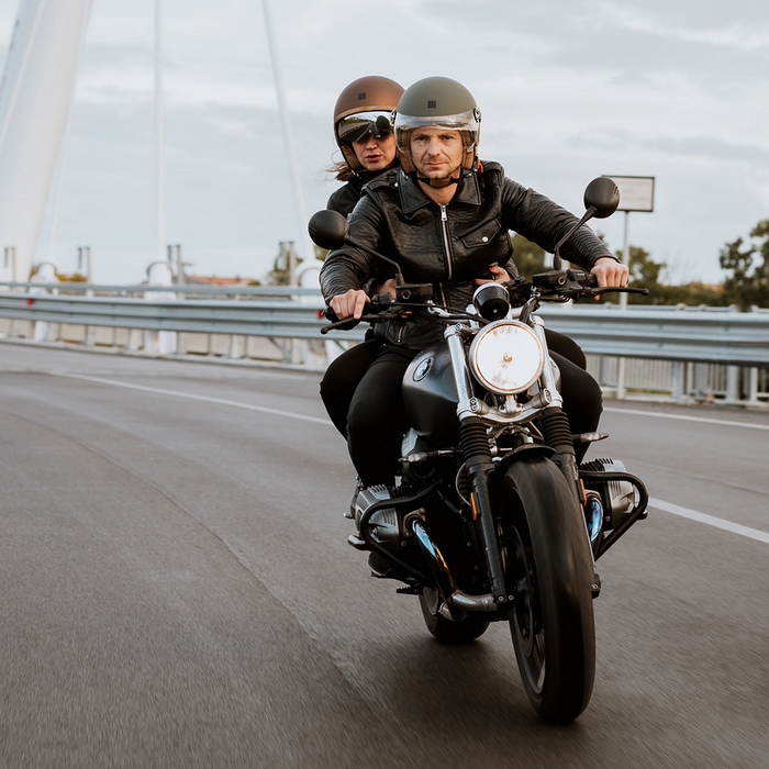 Motocubo ant jet helmet with external visor | matt green