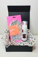 Luxueze geschenkenset/ giftset van Suntana met een Velvotan selftan glove/ handschoen