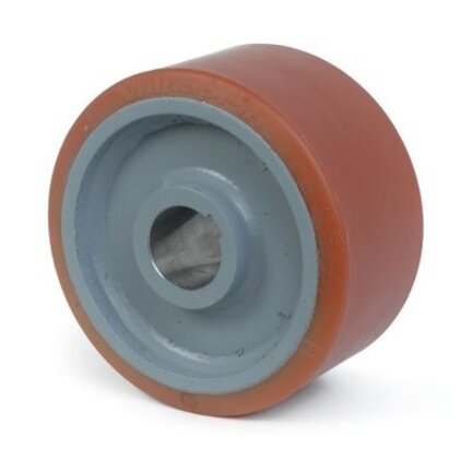 Drive wheels, trunnion wheels for traction of trommels