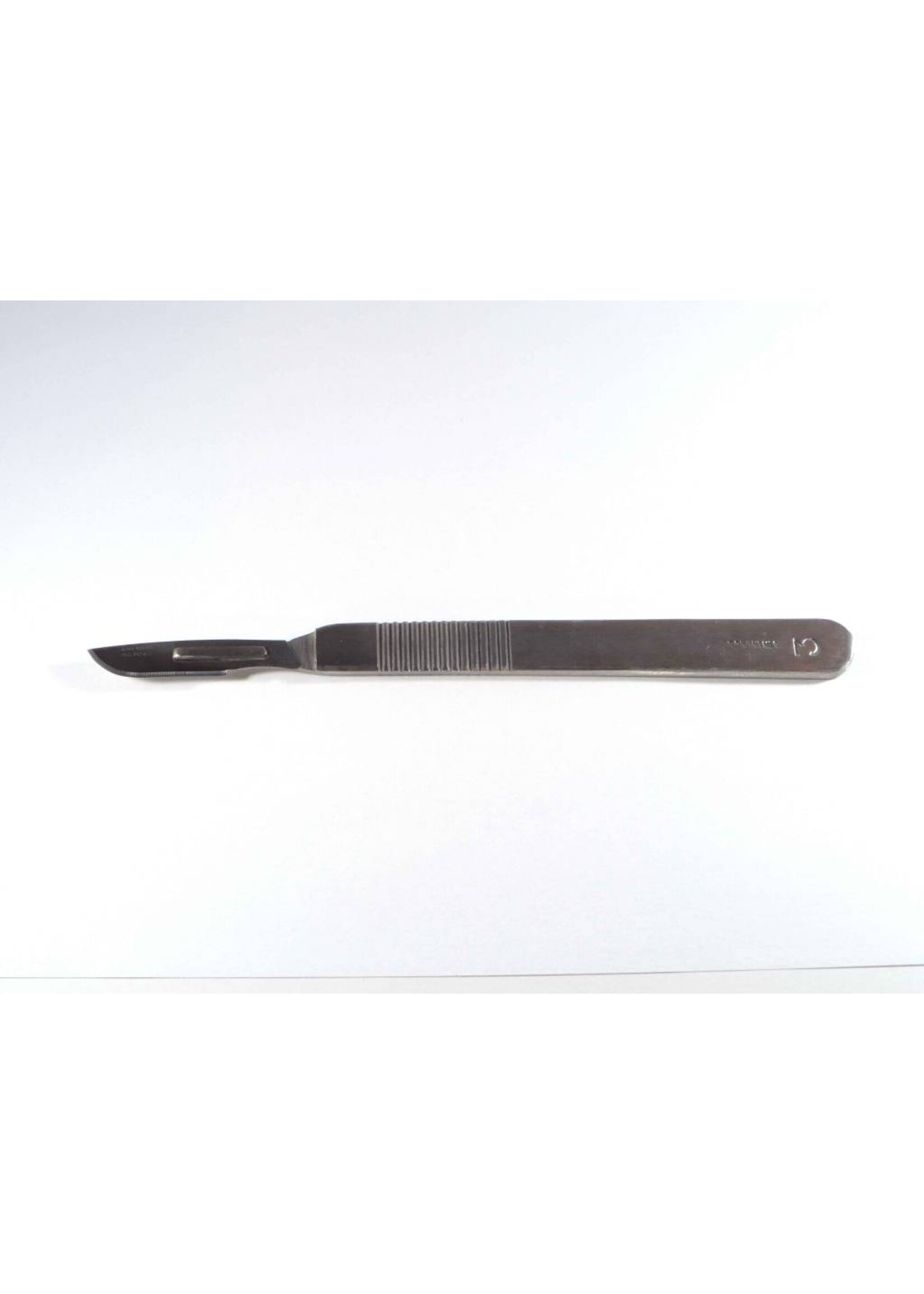 Scalpel handle no.3