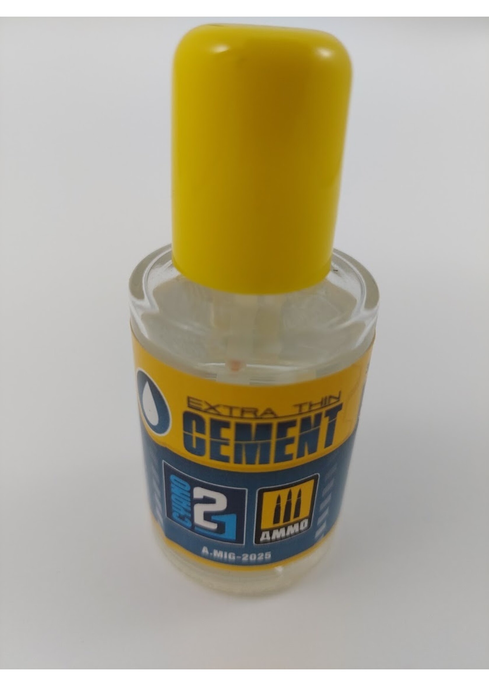 Extra thin cement - plastic lijm