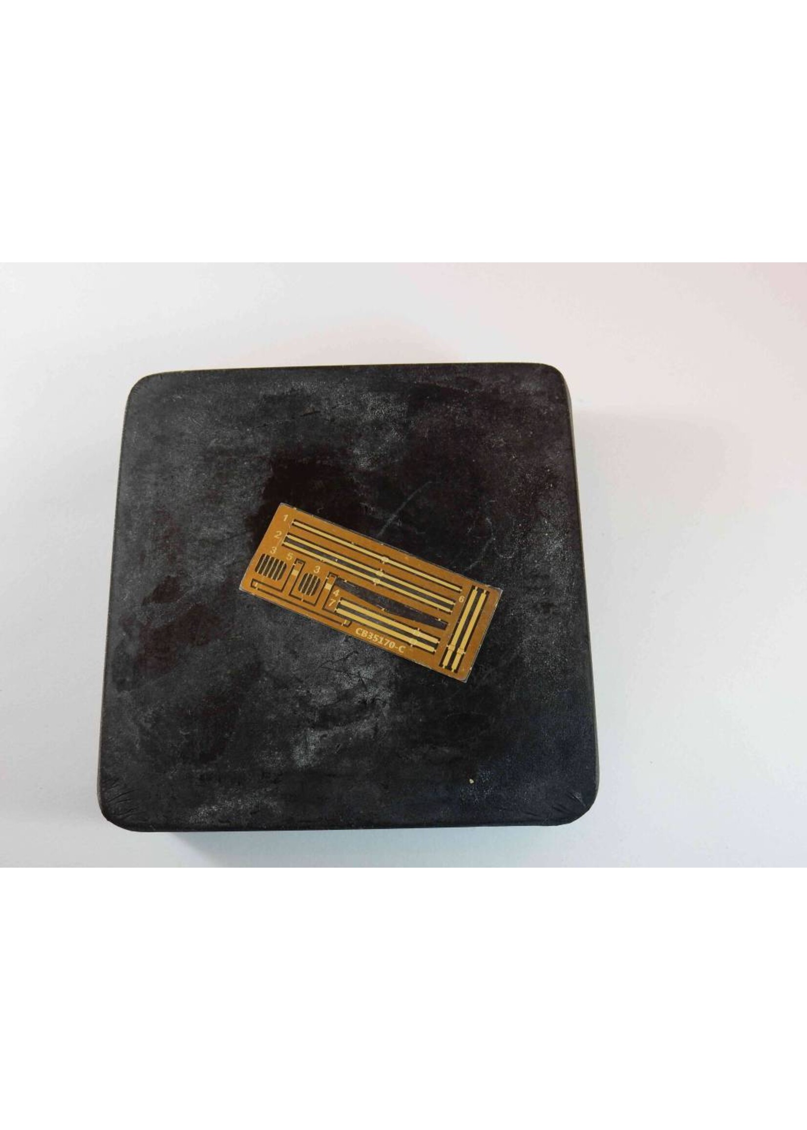 Rubber block 50x50x25 mm