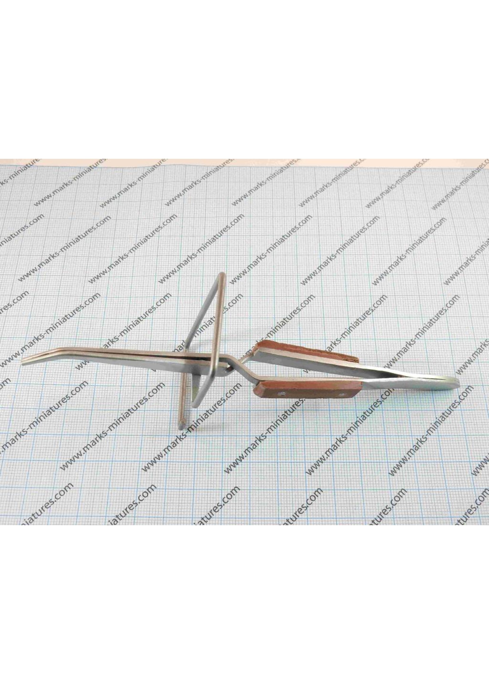 Cross Tweezer curved on stand - heat resistant